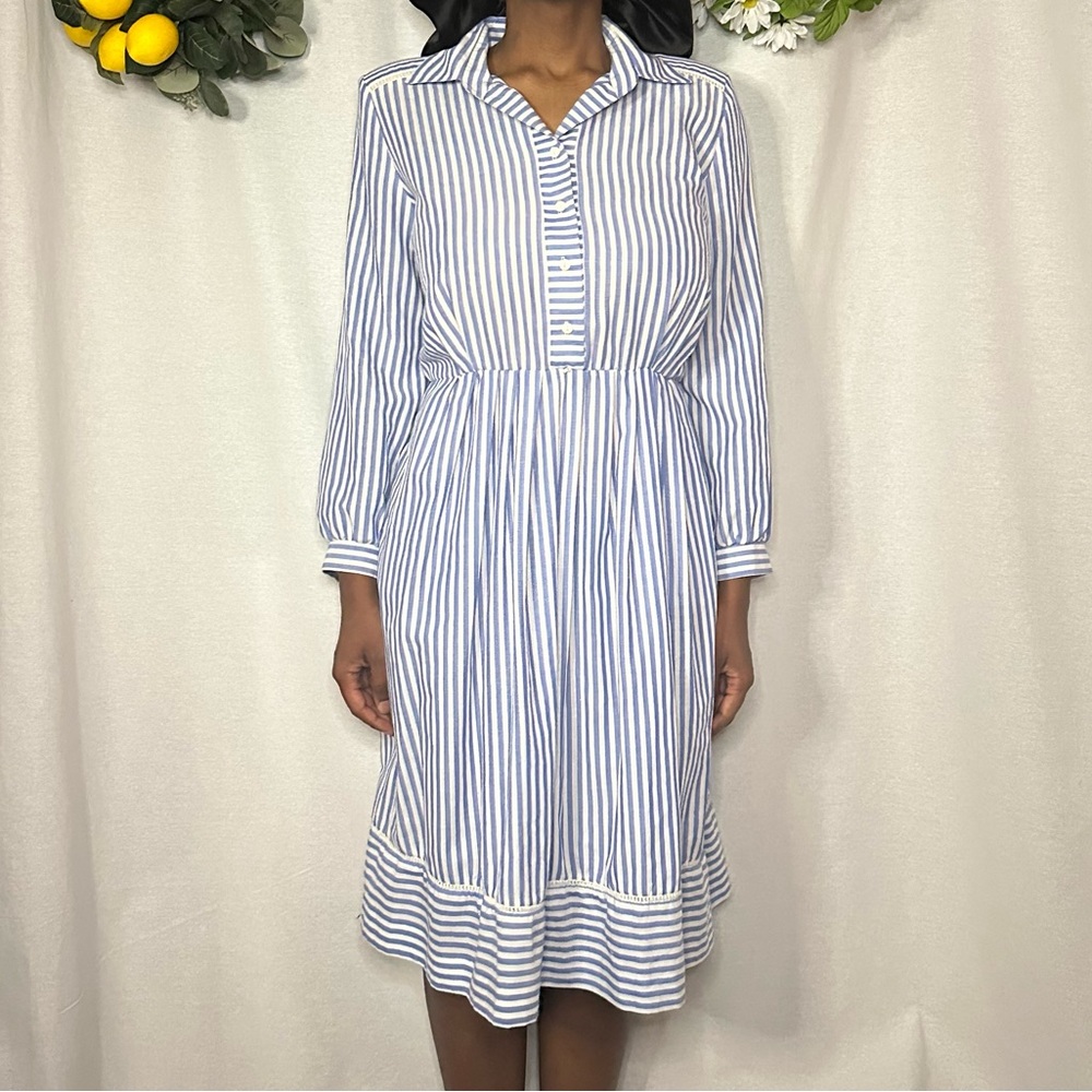 Petites by Willi vintage 70s blue and white striped maxi dress
